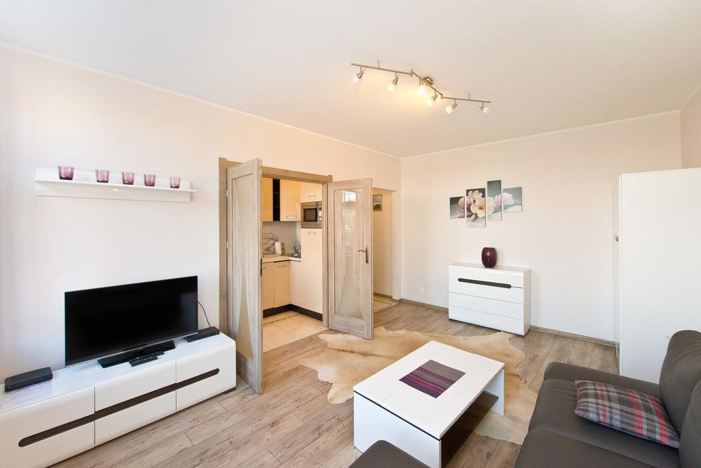 Gdanskie Apartamenty - Apartament Targ Rybny Z Widokiem Na Motlawe חדר תמונה