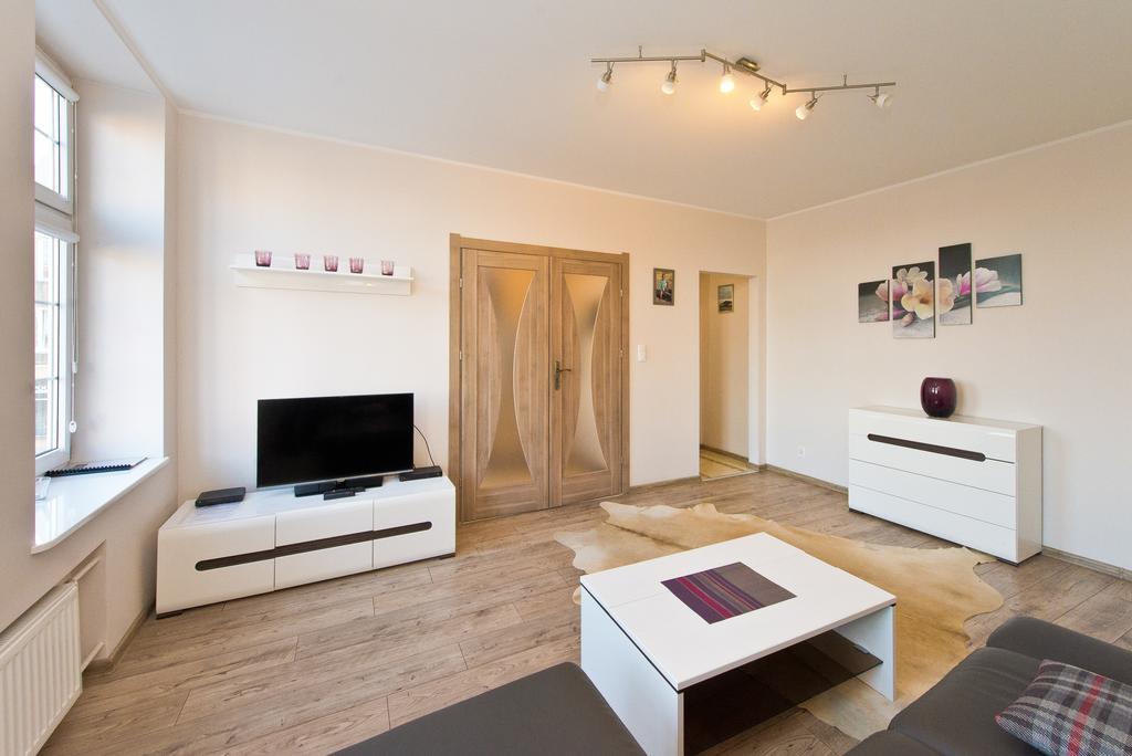 Gdanskie Apartamenty - Apartament Targ Rybny Z Widokiem Na Motlawe חדר תמונה