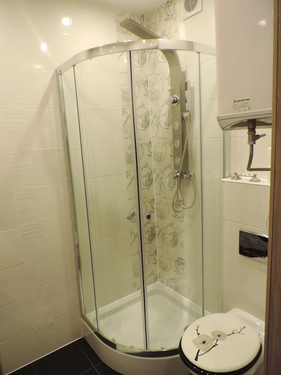Gdanskie Apartamenty - Apartament Targ Rybny Z Widokiem Na Motlawe חדר תמונה
